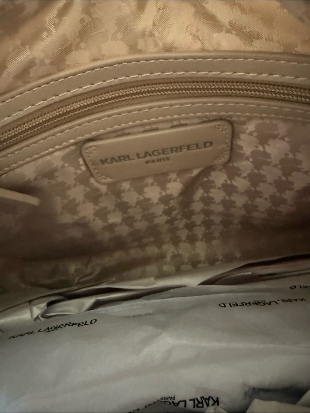 Bag Subcategory Classification - Picture 5 of 7